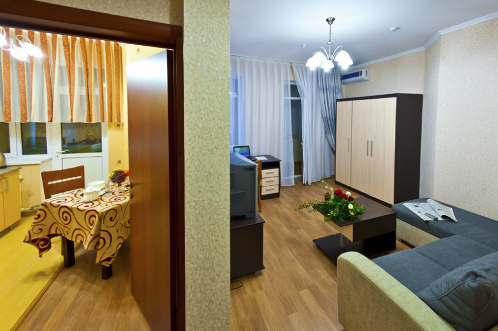 Golden Dragon ApartHotel Bischkek Exterior foto